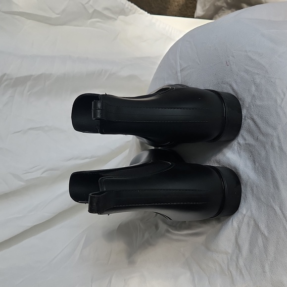 Black Chelsea Boots - Picture 3 of 5